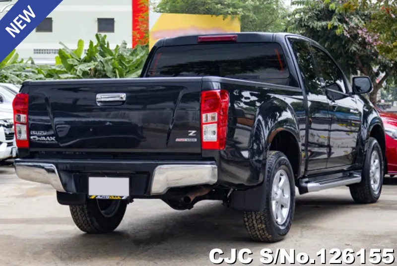 Isuzu D-Max in Black for Sale Image 1