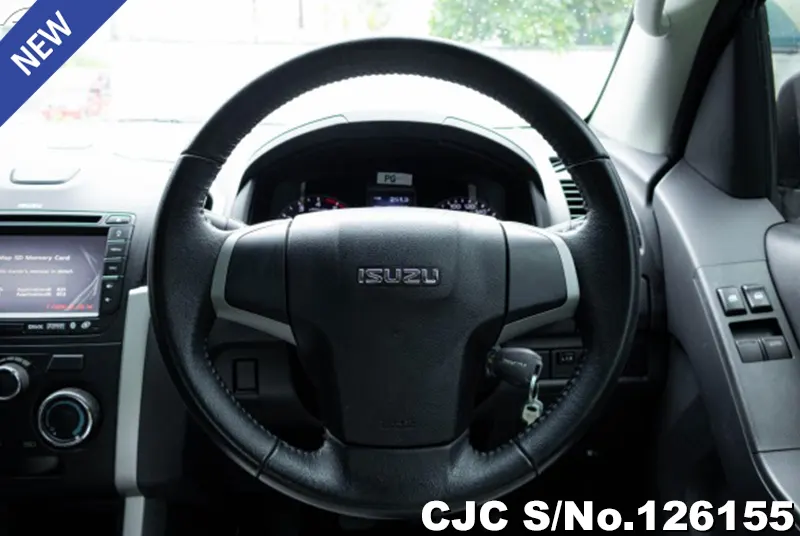 Isuzu D-Max in Black for Sale Image 8