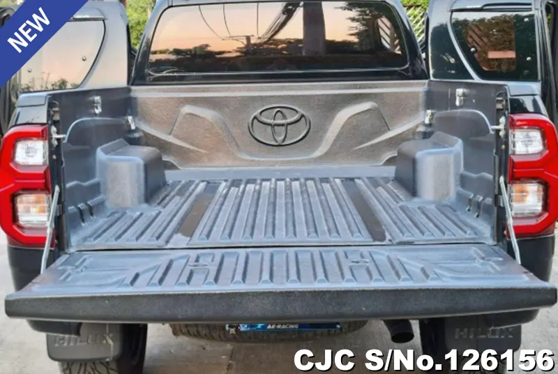 Toyota Hilux in Black for Sale Image 5