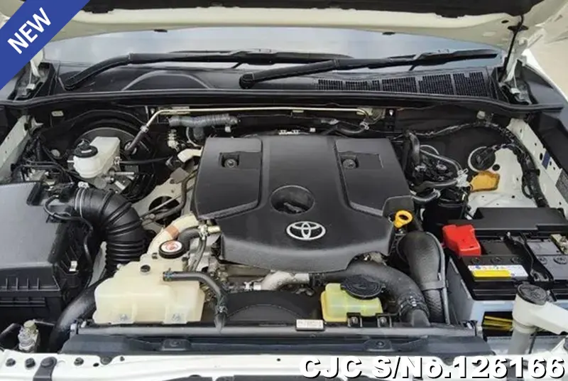 Toyota Hilux in White for Sale Image 13