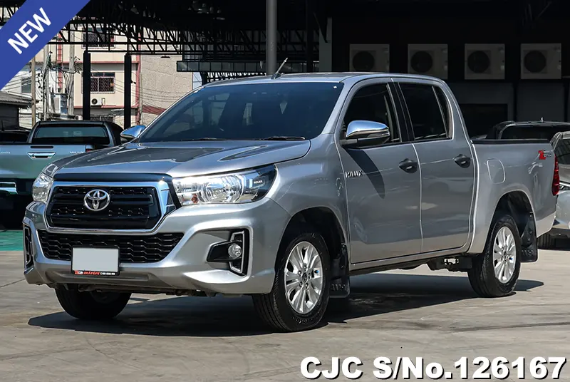 Toyota Hilux in Silver for Sale Image 3