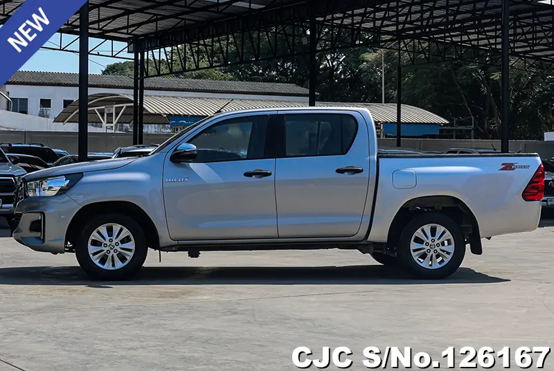 Toyota Hilux in Silver for Sale Image 6