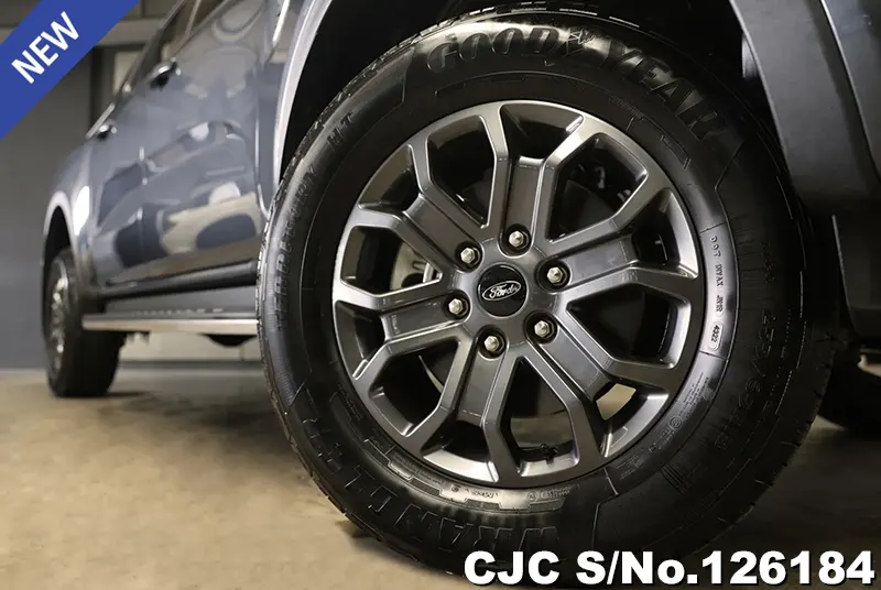 Ford Ranger in Gray for Sale Image 13