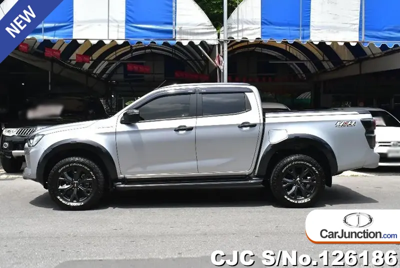 Isuzu D-Max in Silver for Sale Image 4