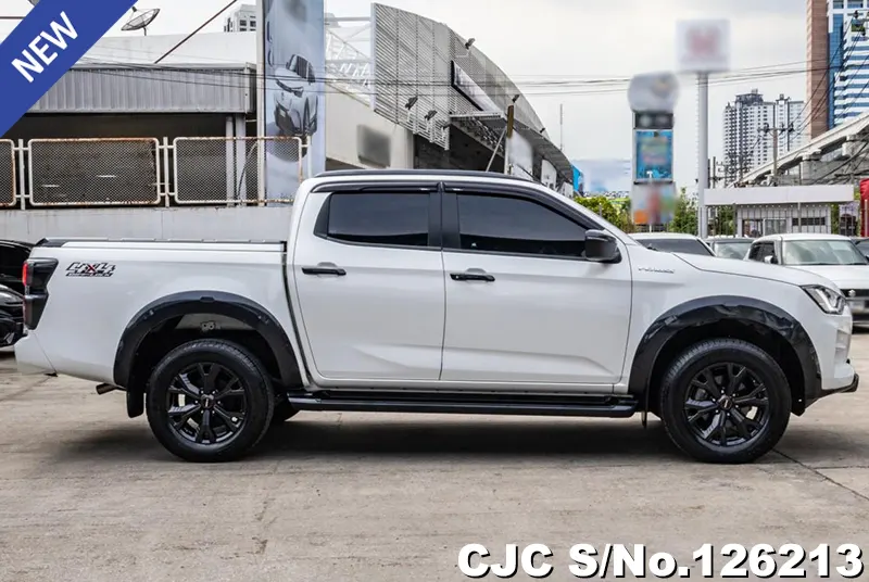 Isuzu D-Max in White for Sale Image 6