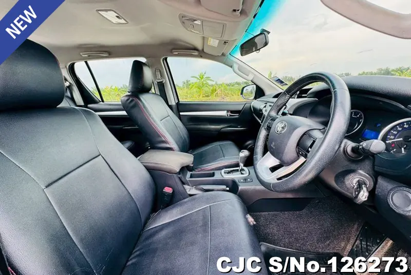 Toyota Hilux in Silver for Sale Image 9