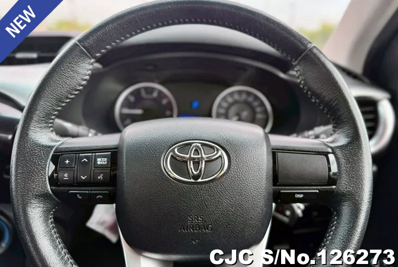Toyota Hilux in Silver for Sale Image 13