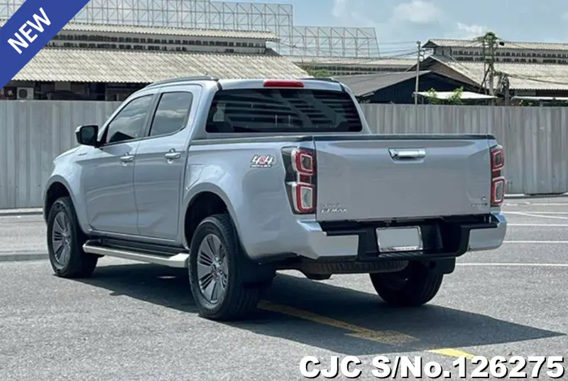 Isuzu D-Max in Silver for Sale Image 1