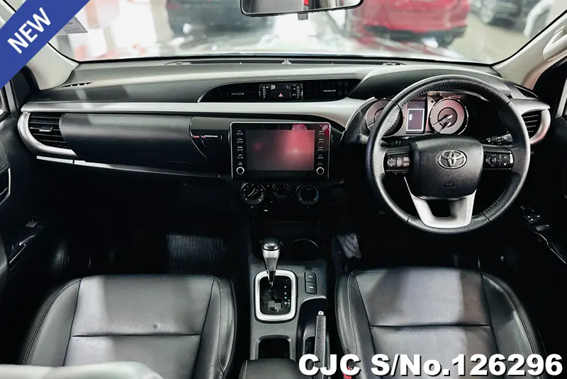 Toyota Hilux in Gray for Sale Image 6