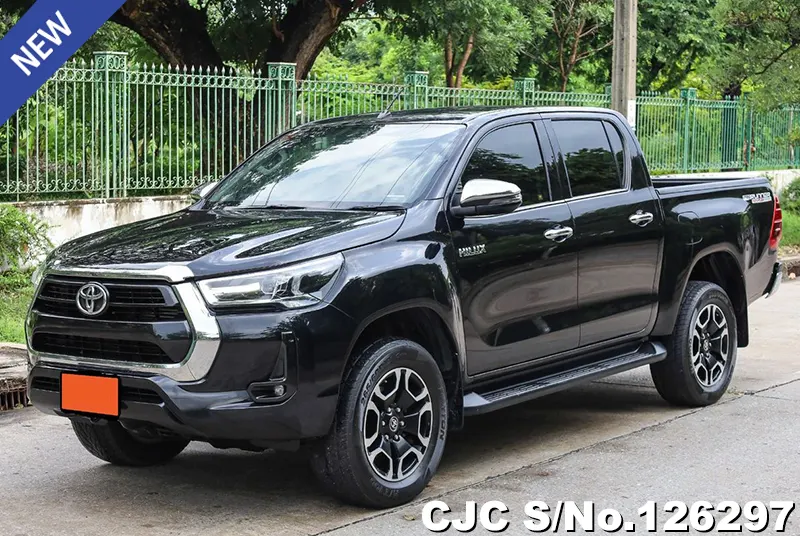 Toyota Hilux in Black for Sale Image 3