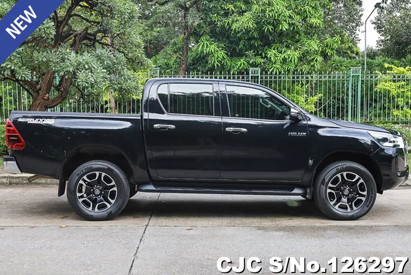 Toyota Hilux in Black for Sale Image 6