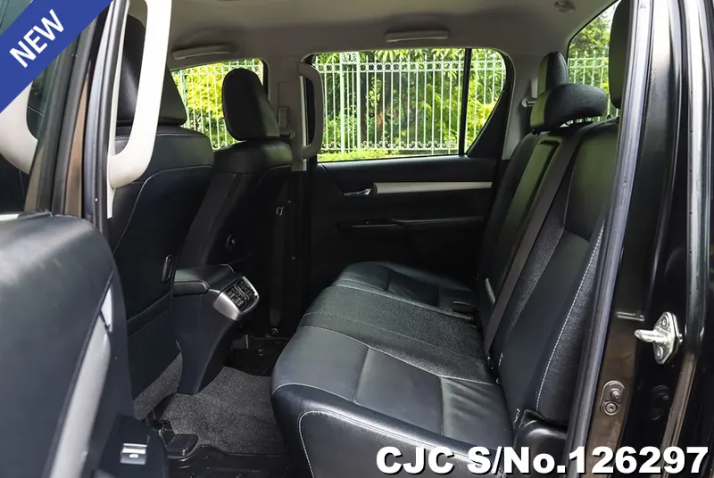 Toyota Hilux in Black for Sale Image 13