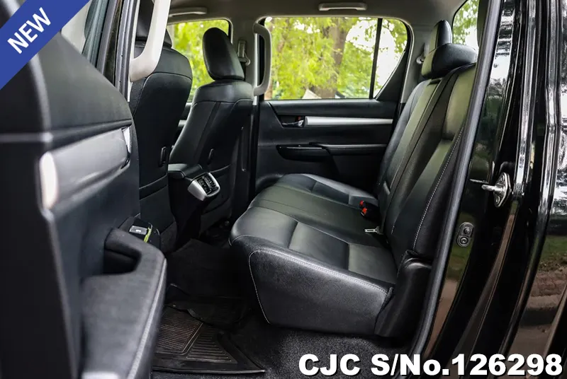 Toyota Hilux in Black for Sale Image 13