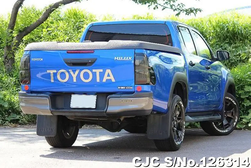 Toyota Hilux in Blue for Sale Image 2