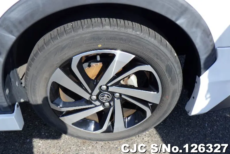 2020 Toyota / Raize Stock No. 126327