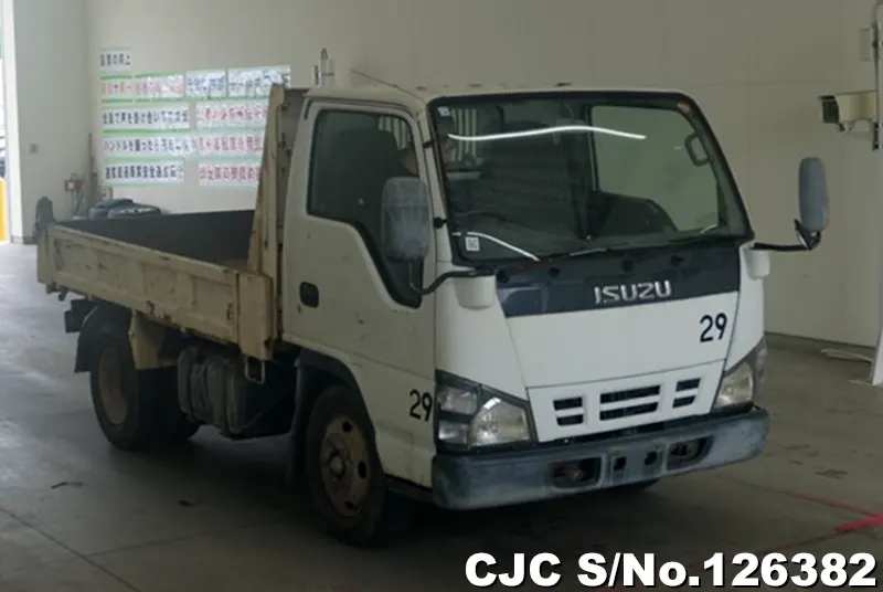 2005 Isuzu / Elf Stock No. 126382