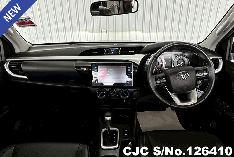 Toyota Hilux in Gray for Sale Image 6