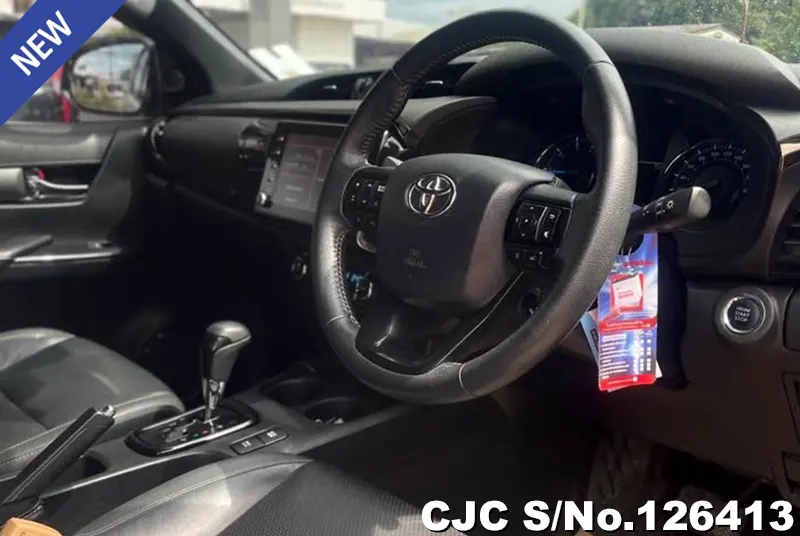 Toyota Hilux in White for Sale Image 5