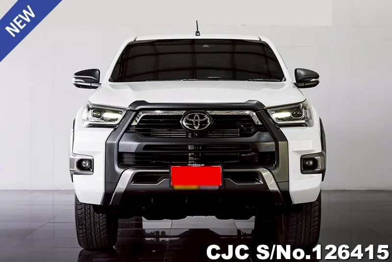 Toyota Hilux in White for Sale Image 4