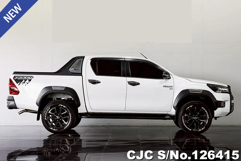 Toyota Hilux in White for Sale Image 6