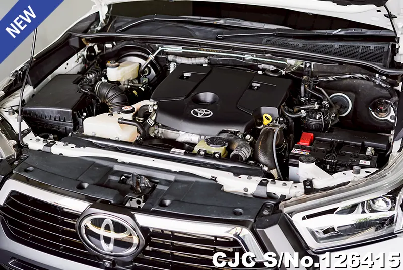 Toyota Hilux in White for Sale Image 14