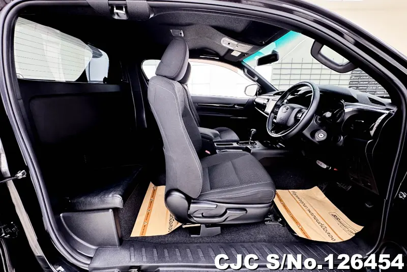Toyota Hilux in Black for Sale Image 7