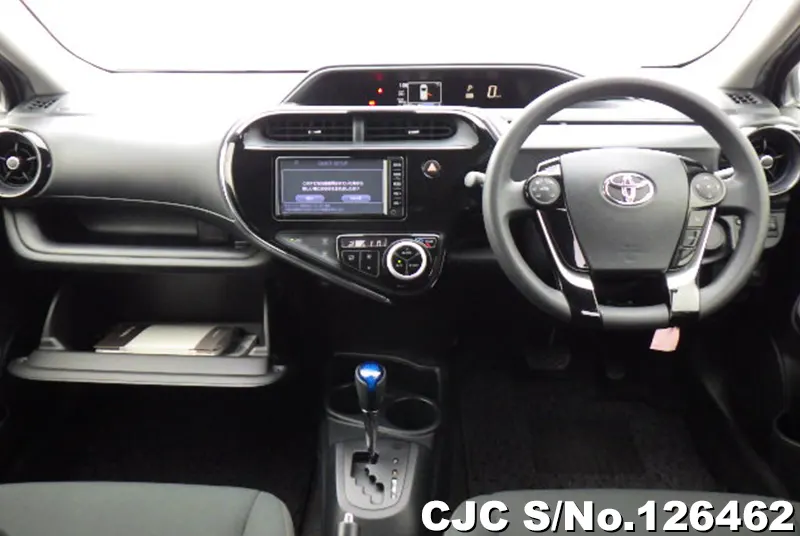 2018 Toyota / Aqua Stock No. 126462