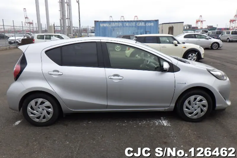 2018 Toyota / Aqua Stock No. 126462