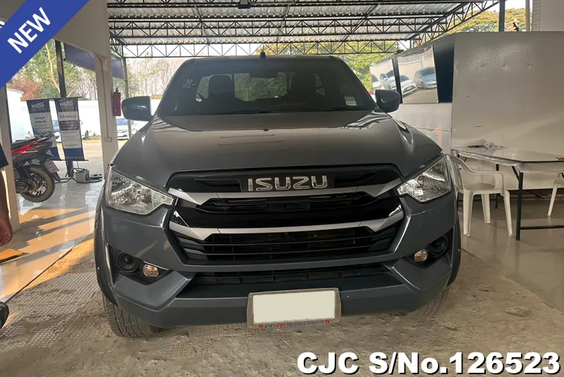 Isuzu D-Max in Gray for Sale Image 4