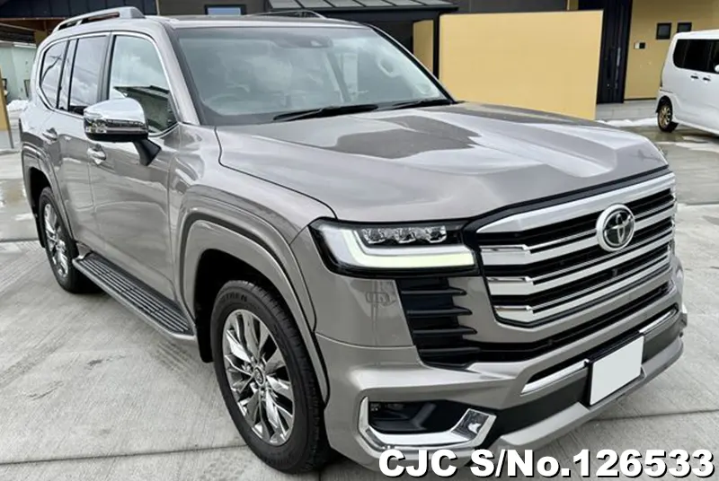 Toyota / Land Cruiser 2023