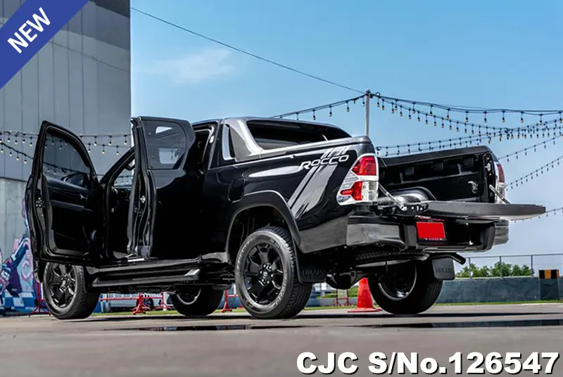 Toyota Hilux in Black for Sale Image 5