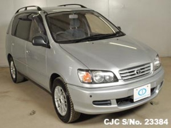 1997 Toyota / Ipsum Stock No. 23384