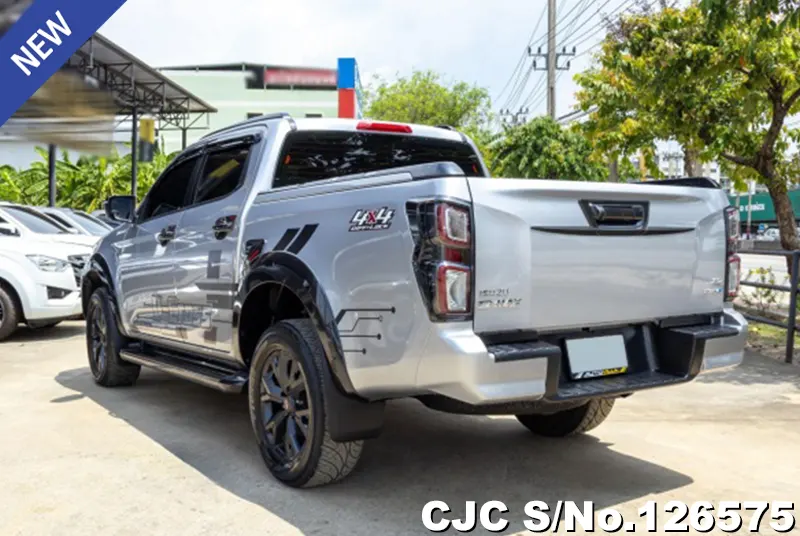 Isuzu D-Max in Gray for Sale Image 1