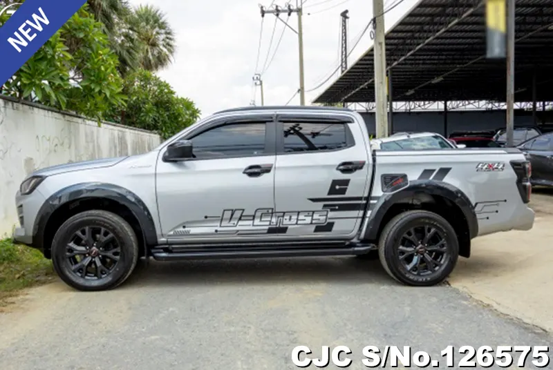 Isuzu D-Max in Gray for Sale Image 4