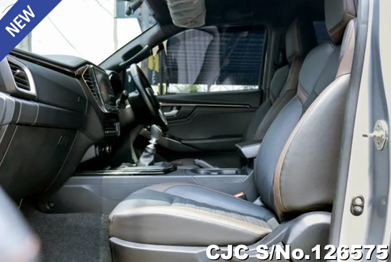 Isuzu D-Max in Gray for Sale Image 6