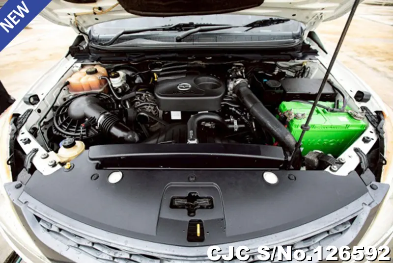 Mazda BT-50 in White for Sale Image 9