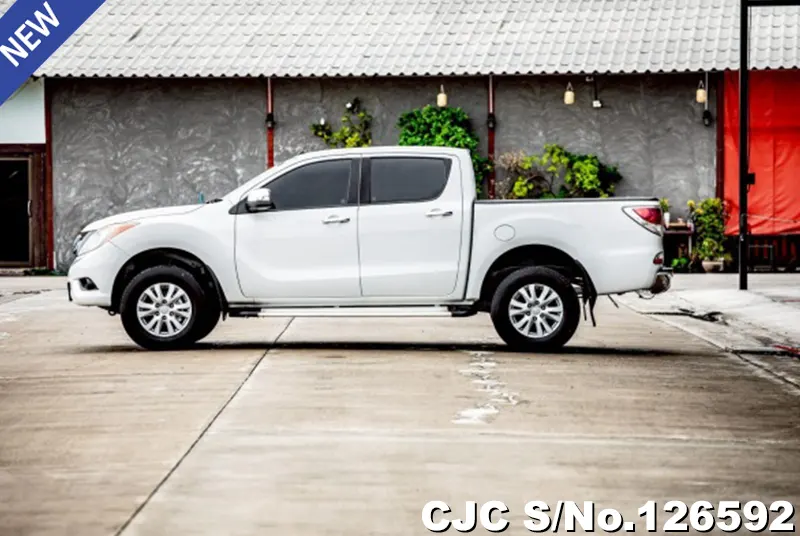 Mazda BT-50 in White for Sale Image 4