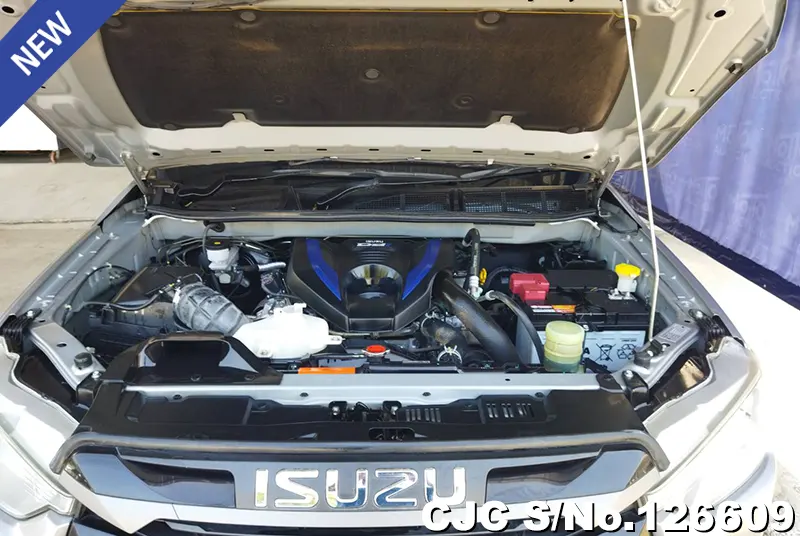 Isuzu D-Max in Gray for Sale Image 13