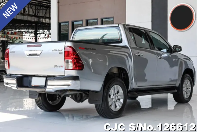 Toyota Hilux in Silver for Sale Image 1
