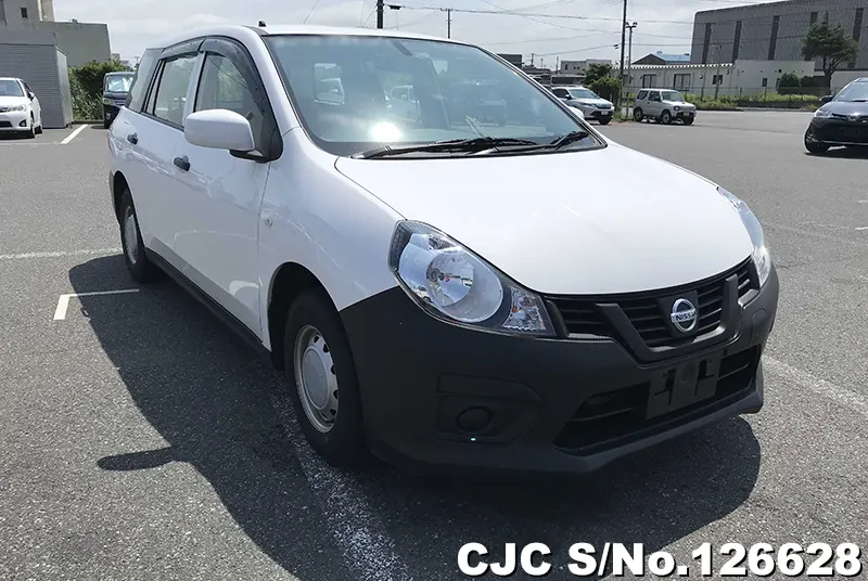 Nissan AD Van