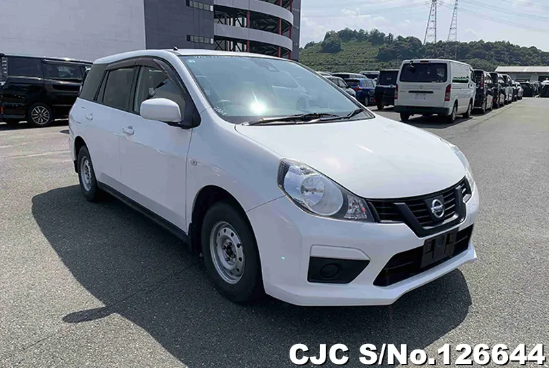 Nissan AD Van