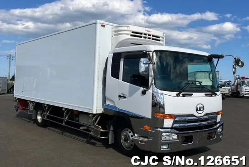 Nissan / Condor 2015