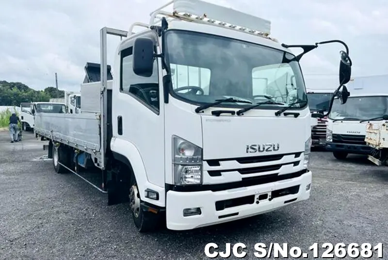 Isuzu / Forward 2015