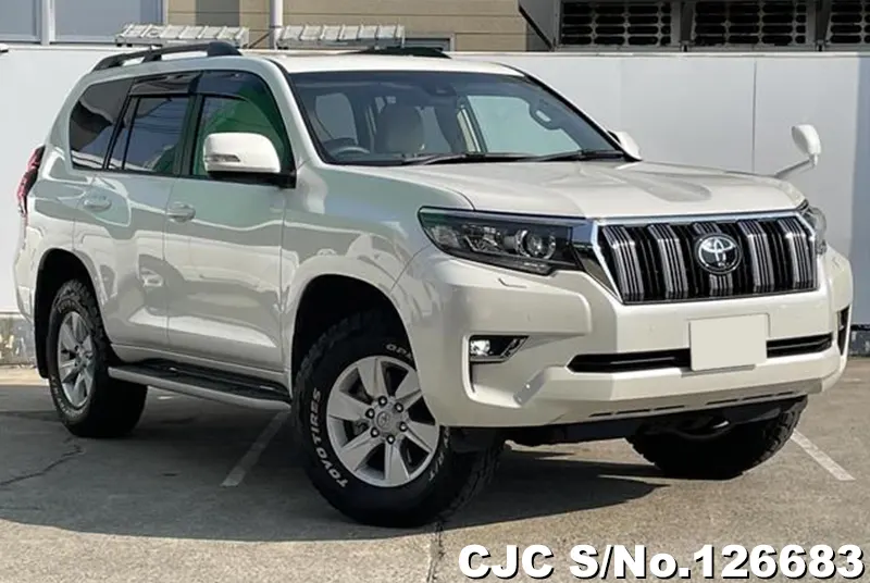 Toyota / Land Cruiser Prado 2023