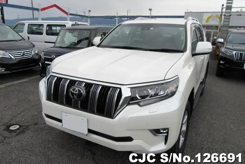 Toyota / Land Cruiser Prado 2023