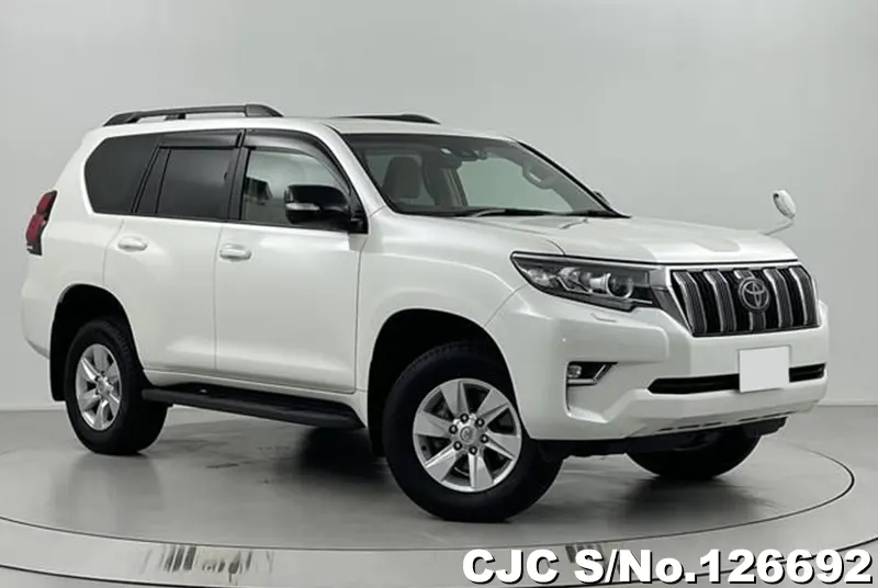 Toyota / Land Cruiser Prado 2023