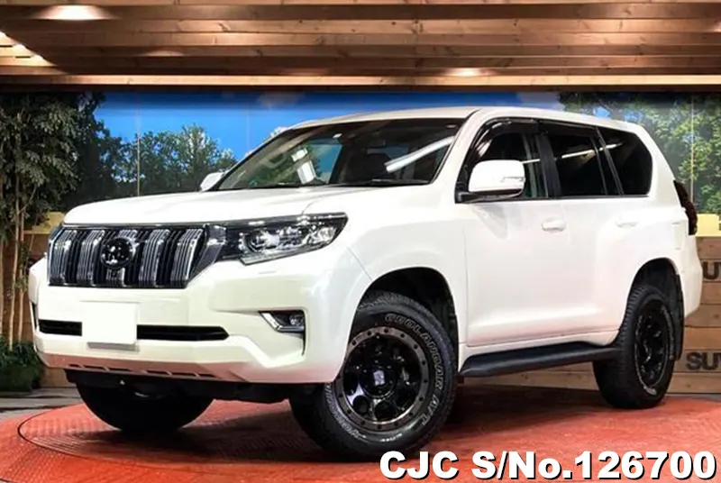 Toyota / Land Cruiser Prado 2023