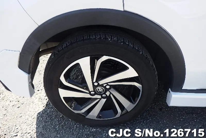 2020 Toyota / Raize Stock No. 126715