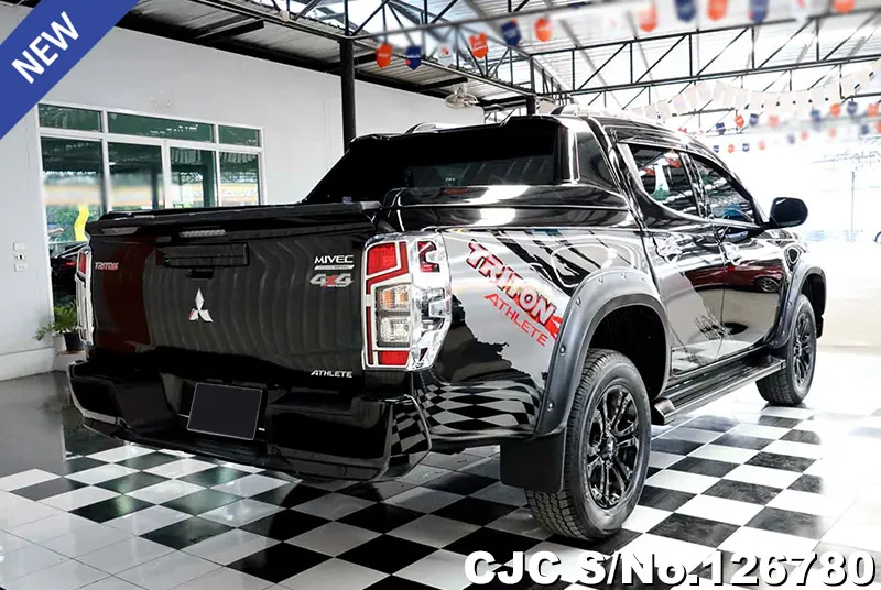 Mitsubishi Triton in Black for Sale Image 2