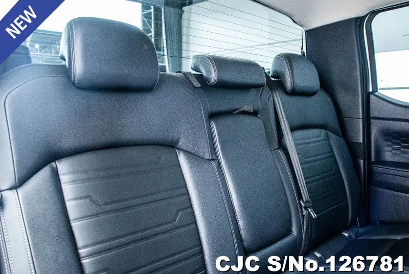 Ford Ranger in White for Sale Image 8